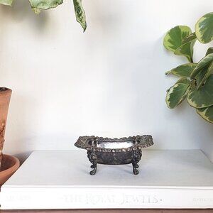 Silver Plated Footed Salt Cellar With Lion Heads On Feet, Trinket Dish